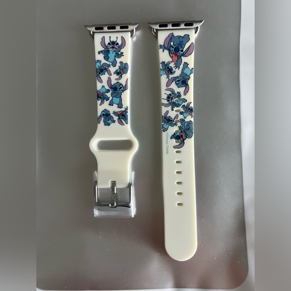 DISNEY PARKS Stitch Character Apple Watch Band 38, 40, 41 mm White New